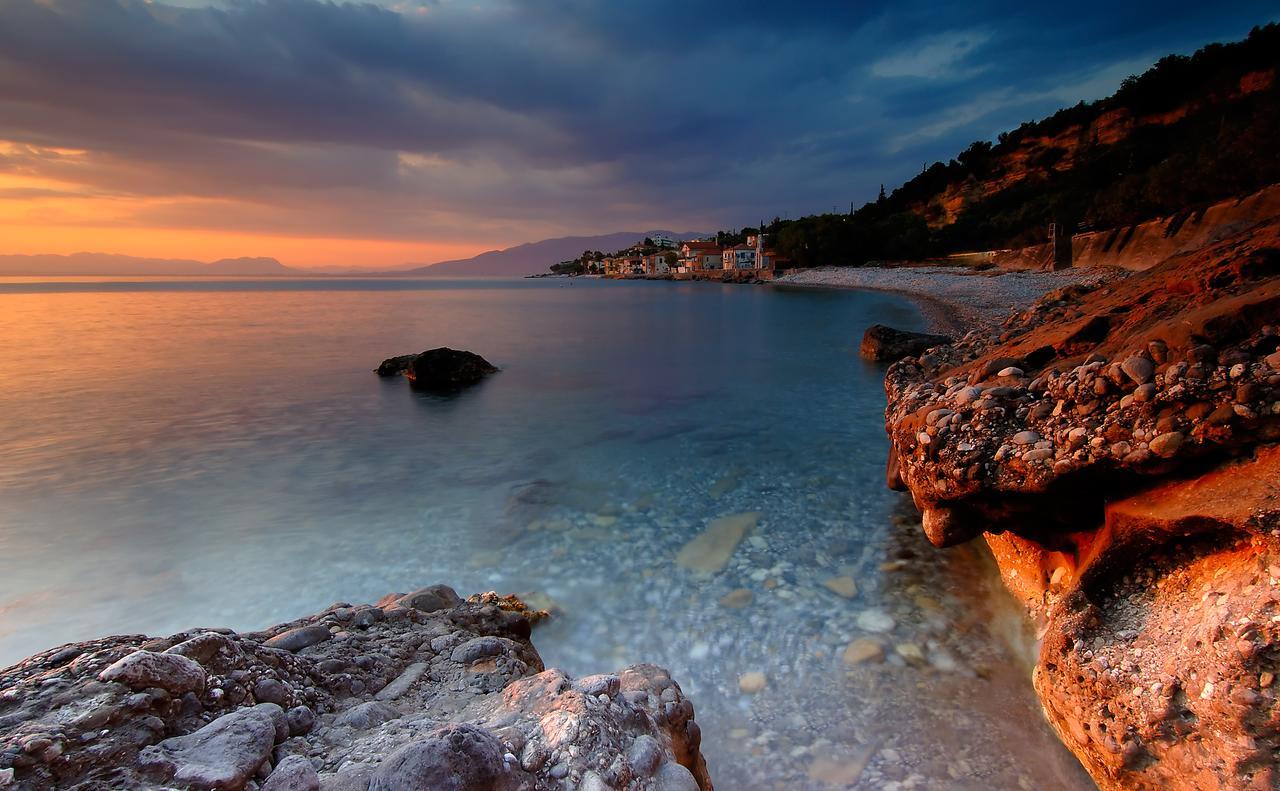 Garden City Resort Каламата Екстер'єр фото